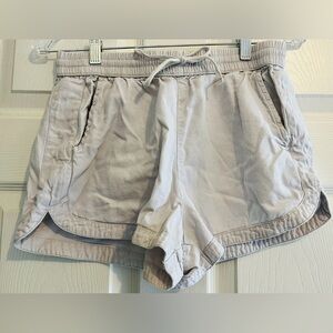 HOLLISTER Women’s Ultra High-Rise Elastic - Beige Tan - Shorts - Small